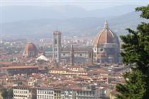 Santa Maria del Fiore aus der Ferne