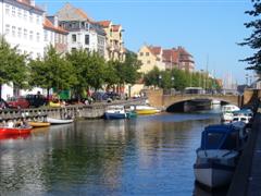 Seitenkanal in Kopenhagen, der als Hafen genutzt wir