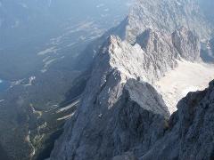 Blick von der Zugspitze in Bayern